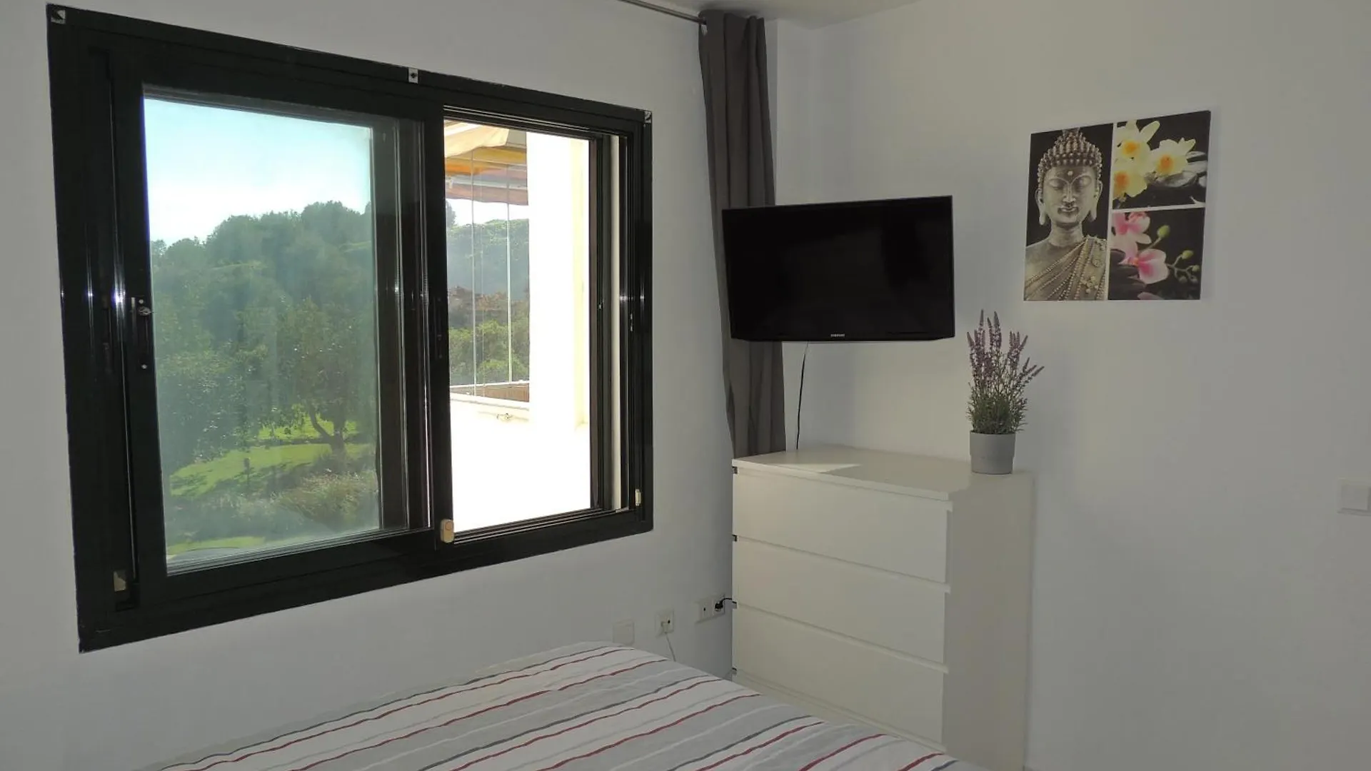 Sunstay Flat I Jardines ベナルマデナ アパート